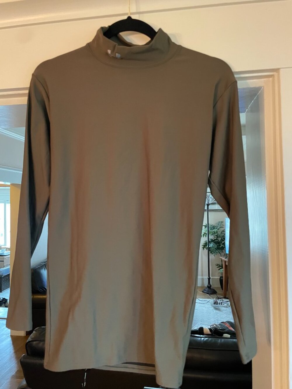 Under Armour Mock Neck Base Layer - M